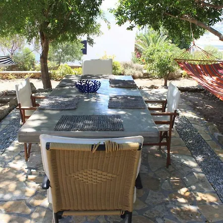 Charming Leros Hideaway | Serenity & Privacy Σπίτι διακοπών Άλιντα