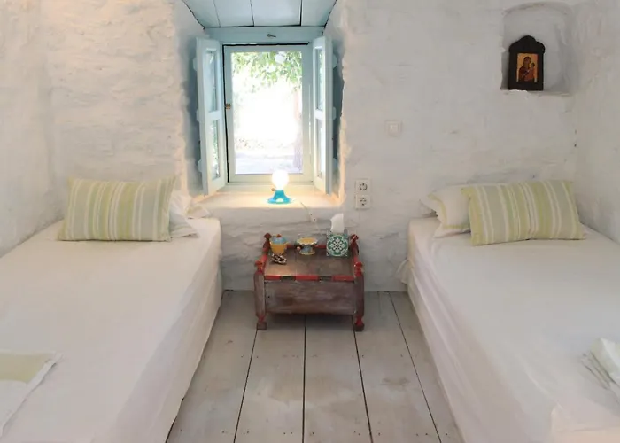Charming Leros Hideaway | Serenity & Privacy