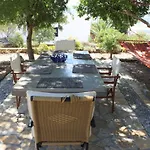 Charming Leros Hideaway | Serenity & Privacy Дом отдыха Алинда