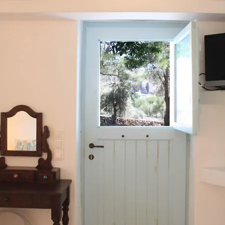 Tatil Evi Charming Leros Hideaway | Serenity & Privacy