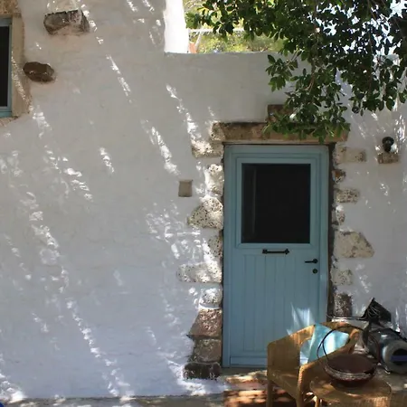 Дом отдыха Charming Leros Hideaway | Serenity & Privacy Алинда