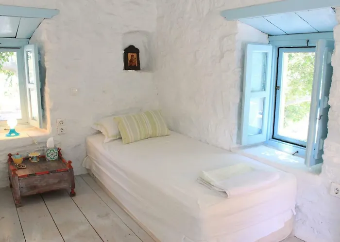 Charming Leros Hideaway | Serenity & Privacy بيت للعطل *